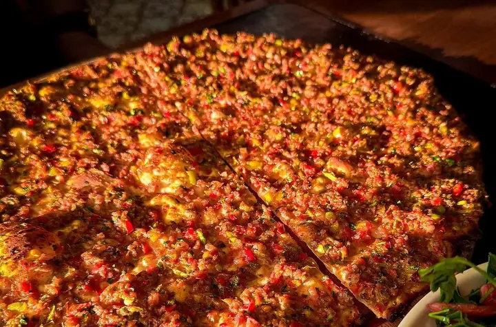 Taş Fırın Lahmacun